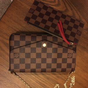 Louis Vuitton Pochette Felicie